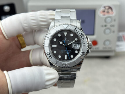 3235機芯灰面鉑金遊艇126622